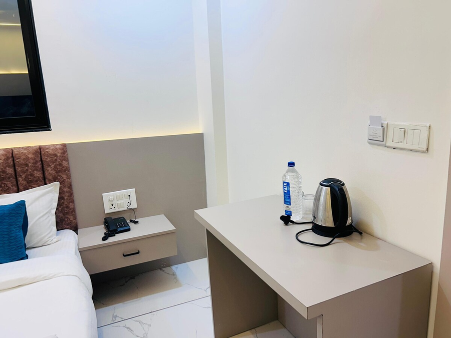 Hotel Tavooza Formely Kreston Height,,3 star