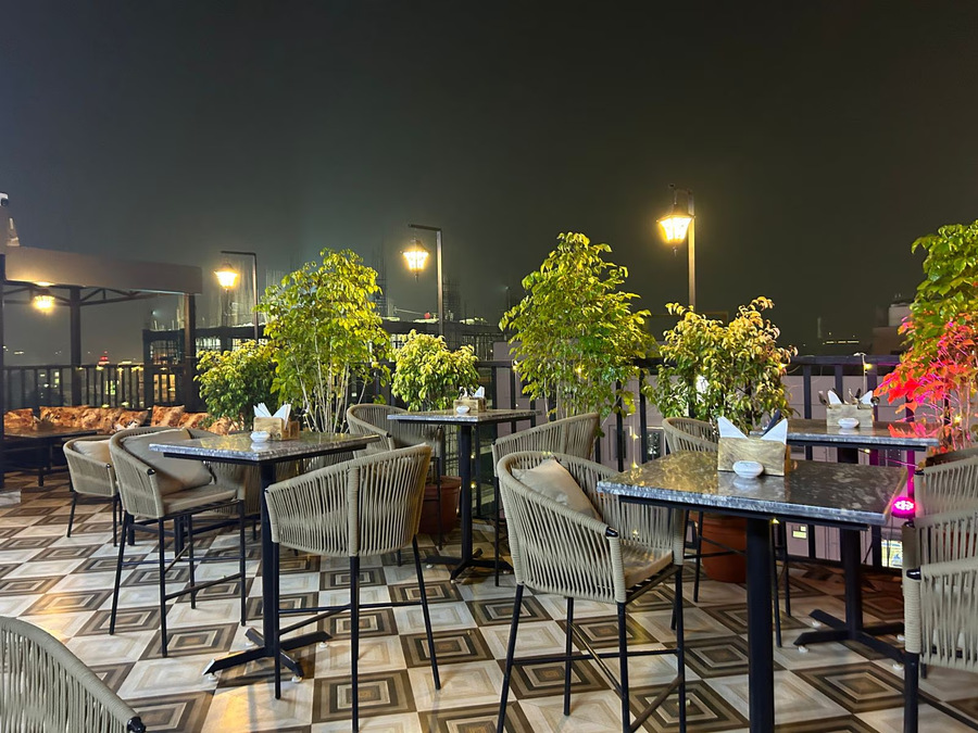hotel royal orbit