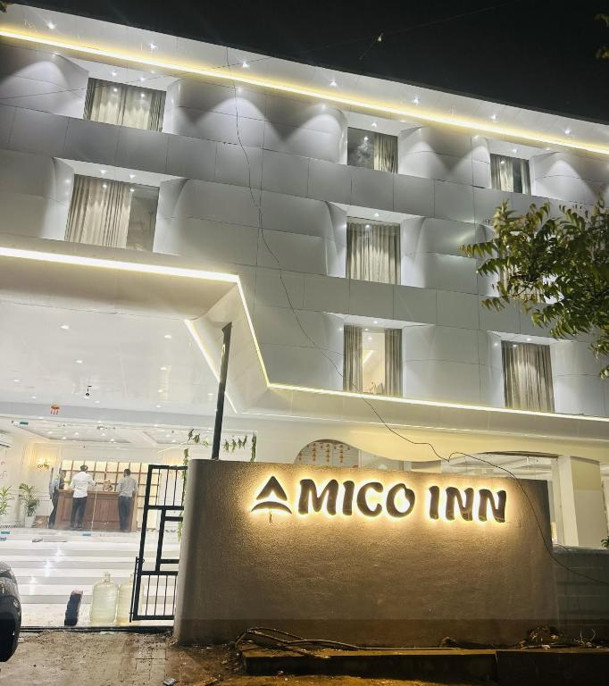 hotel amico inn