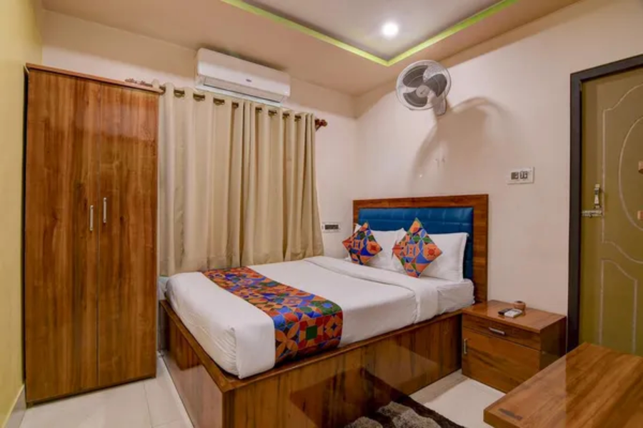 Fabhotel Iubit,Dokan Tala, Anandanagar, Jugberia, Bilkanda, Muragachha, Sodepur, Kolkata 700110,3 star
