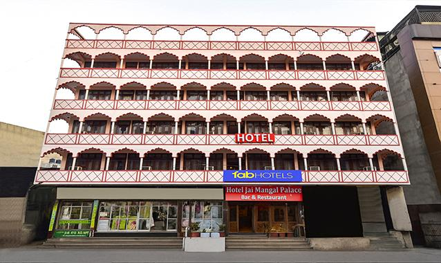 fabhotel jai mangal palace