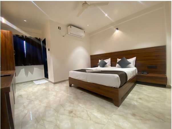 Aatithya Residency,Alandi,3 star