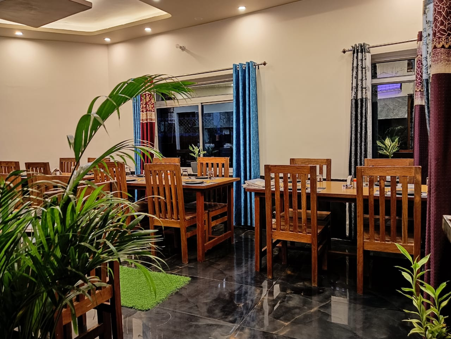 Hotel Geetanjali Palace,,3 star