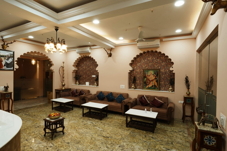 Hotel Surya Palace,,3 star