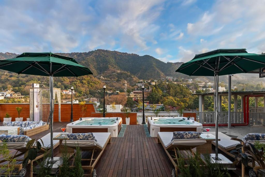 Auradoon, Dehradun - By Leisure Hotels,,4 star
