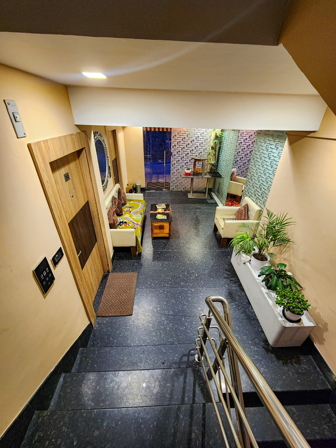 Arcadian Hotel,M G Marg Vicinity,3 star