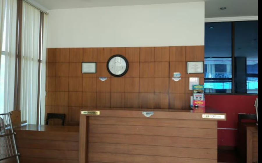Hotel Lals Residency,,3 star