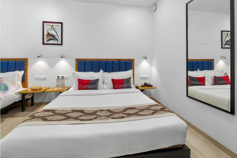 Rooms To Go,,3 star