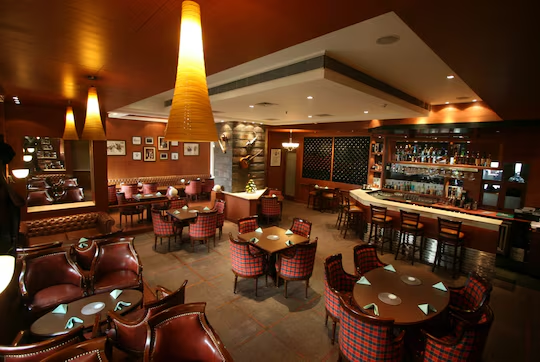 Hotel Lemon Suites Delhi Airport,Mahipalpur,3 star