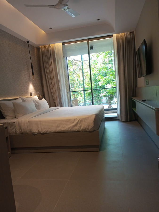 grand continent hotel sector 45 gurugram