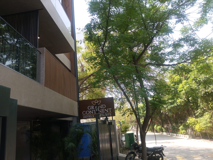 Grand Continent Hotel, Sector 45, Gurugram,Sector 45,4 star