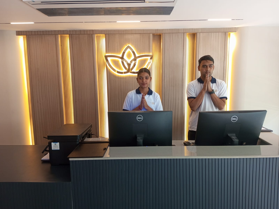 grand continent hotel sector 45 gurugram