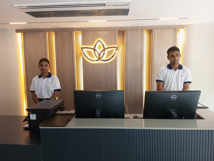 grand continent hotel sector 45 gurugram