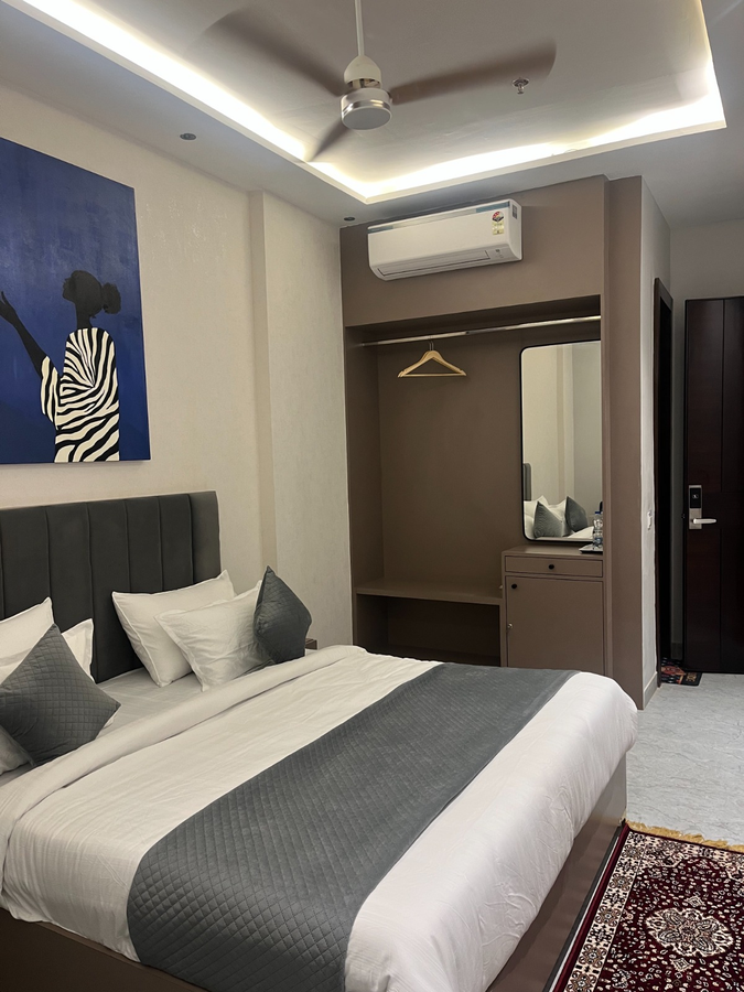 hotel route 54