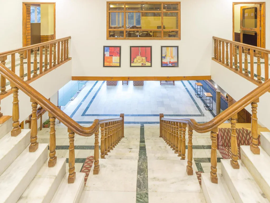 The Duchess Inn, Hotel & Microbrewery, Manali,Old Manali,3 star