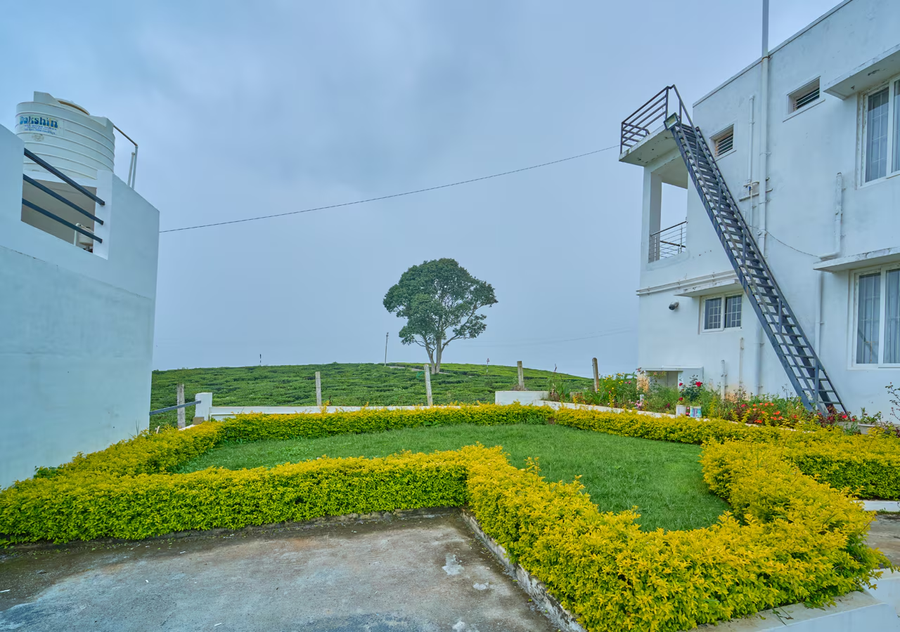Cucuu Nest Coonoor By Voye Homes,,3 star