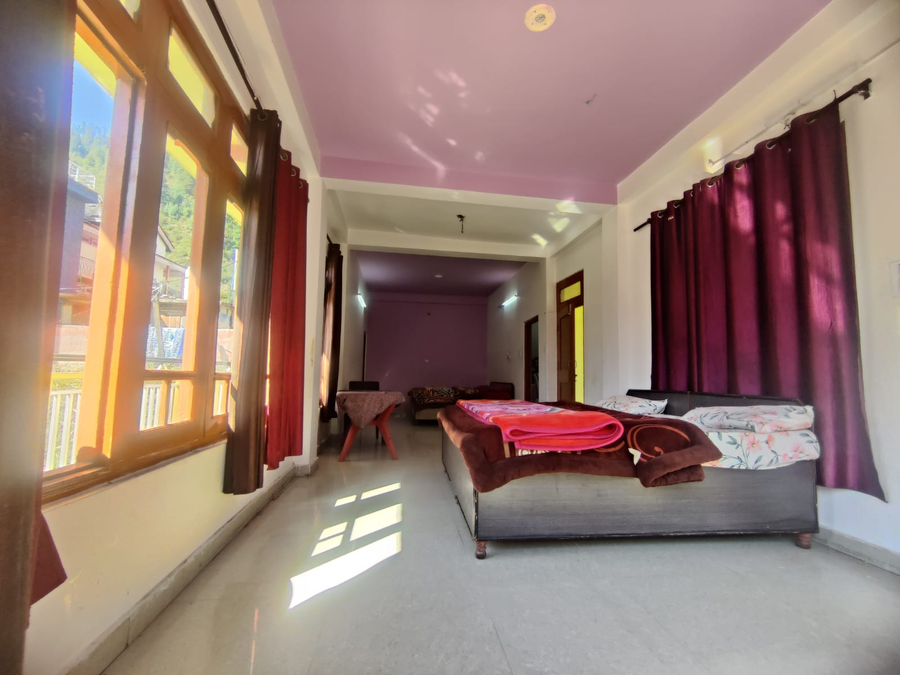 Suraj Guest House And Cafe,,3 star