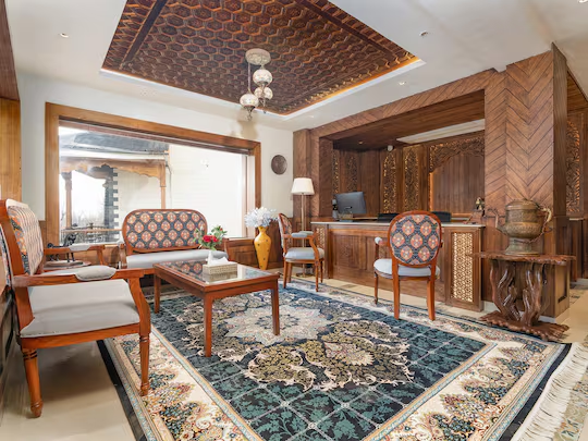 The Harmukh Hills,W7gm+W7p, Dehwathu, Anantnag, Jammu And Kashmir 192401,4 star