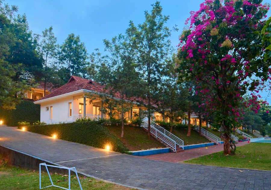 mistaura homes munnar by voye homes