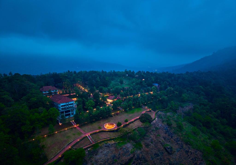 mistaura homes munnar by voye homes