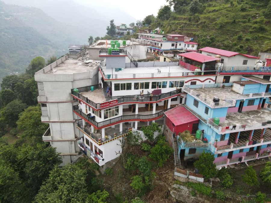 Hotel Padam Niwas,,3 star