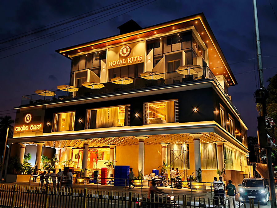Royal Ritis,,3 star