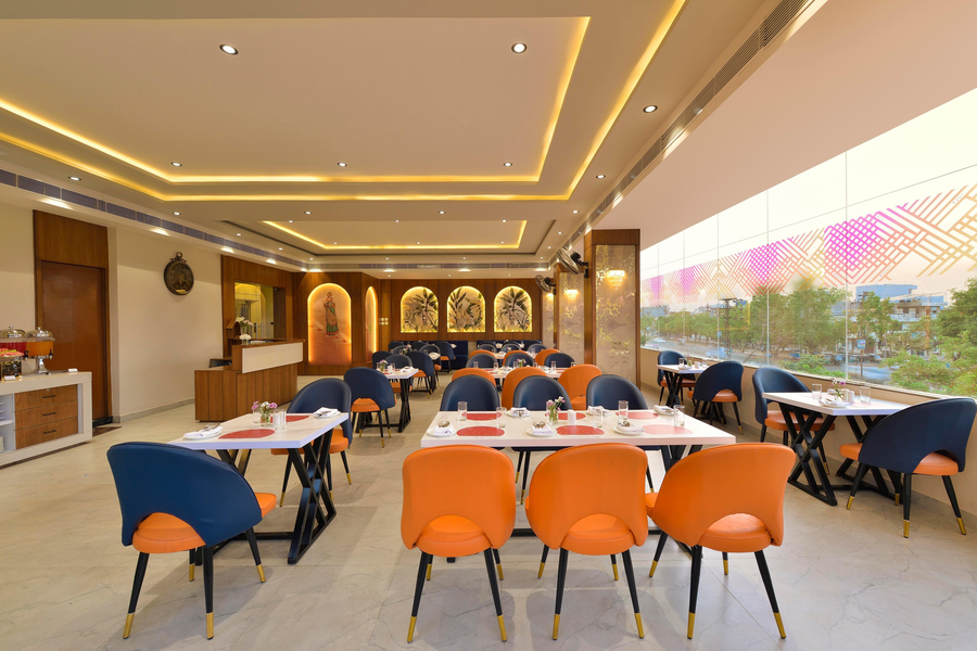 Ginger Kota, Vishwakarma Nagar,,3 star