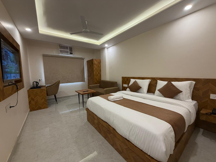 Hotel Castle Prime,Dwarka,2 star