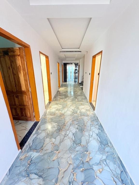 Hotel Shiva Darshanam,,3 star