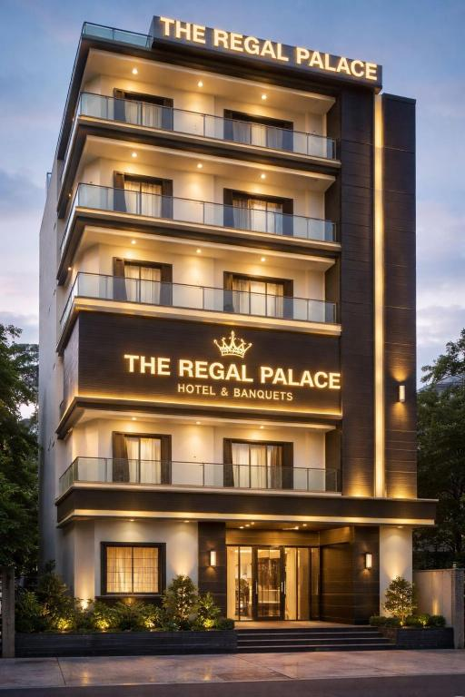 regal palace hotel and banquets