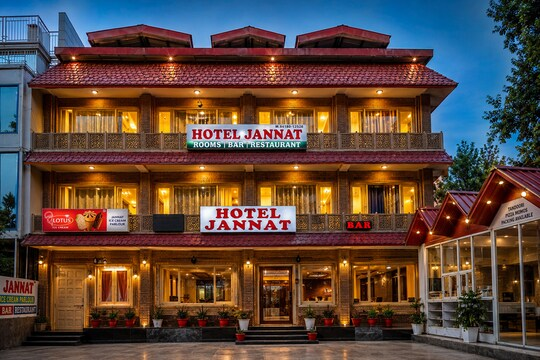Hotel Jannat,,3 star