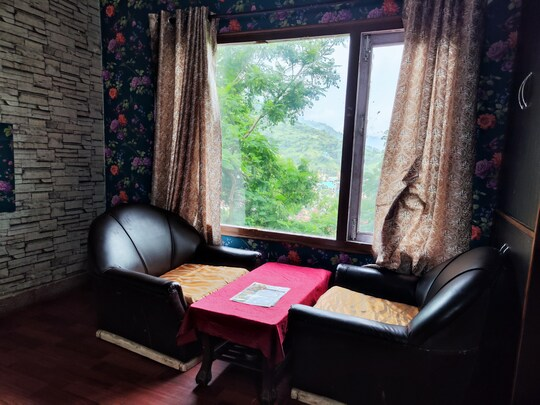 Hotel Jannat,,3 star