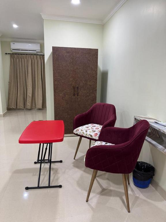 Hotel Regal Residency,Hatigaon,2 star