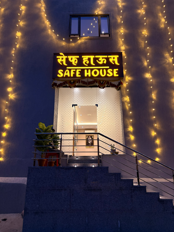 Hotel Safe House,Navi Mumbai,3 star