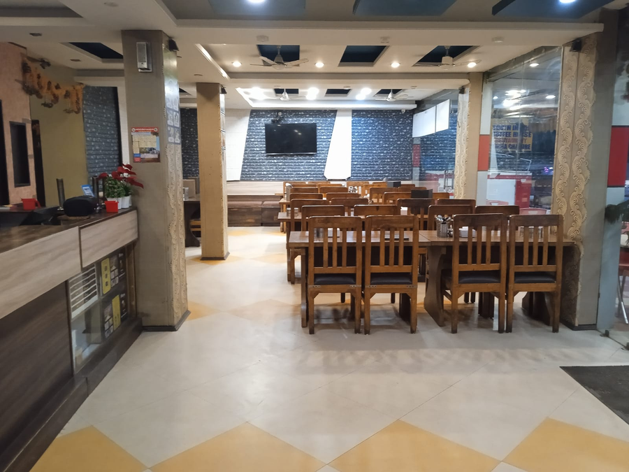 Hotel Natraj,Arvind Marg,3 star