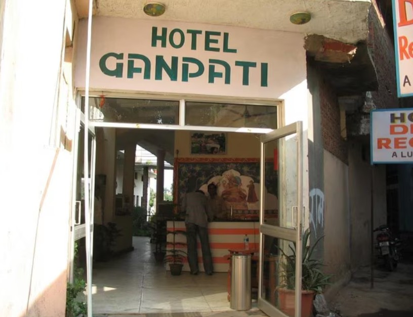 Trpotels Ganapati Palace,,2 star