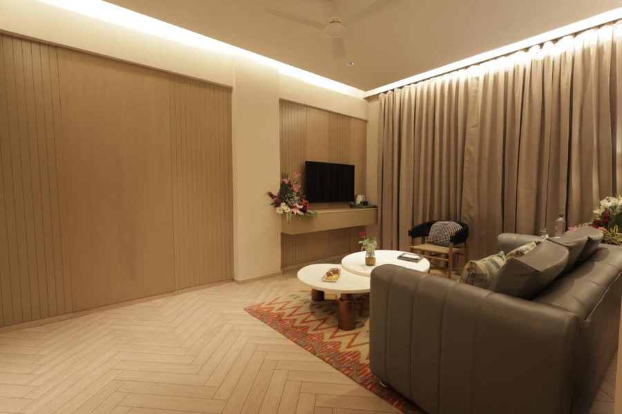 chinmay hotels and resorts