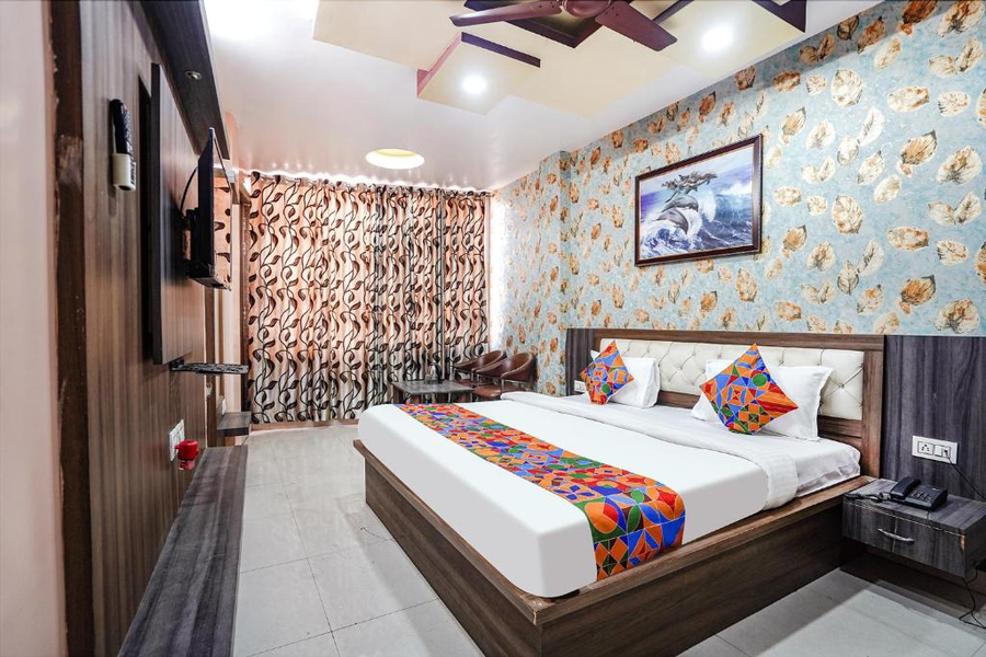 via rameshwar inn