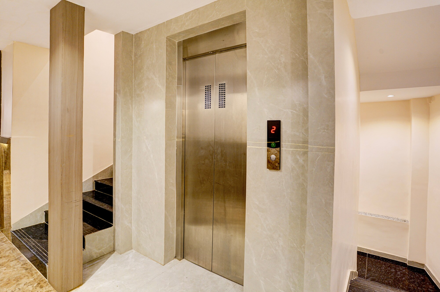 fabhotel casa the royal
