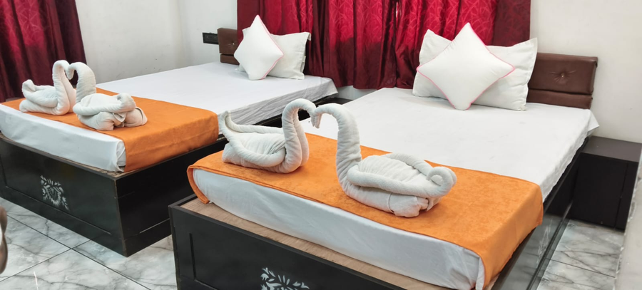 Hotel Royal Orbit,,3 star