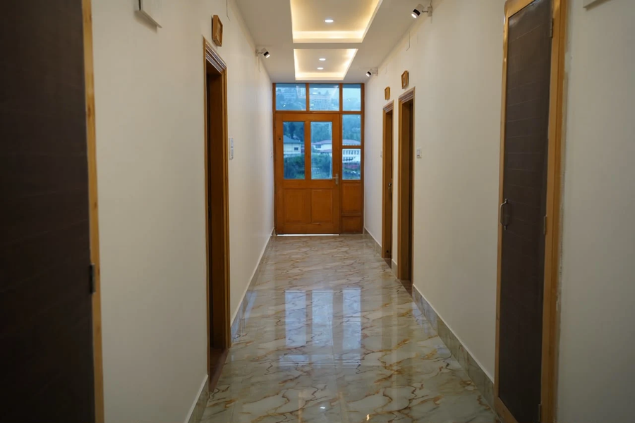 Hotel Tashi Khangzang,,2 star
