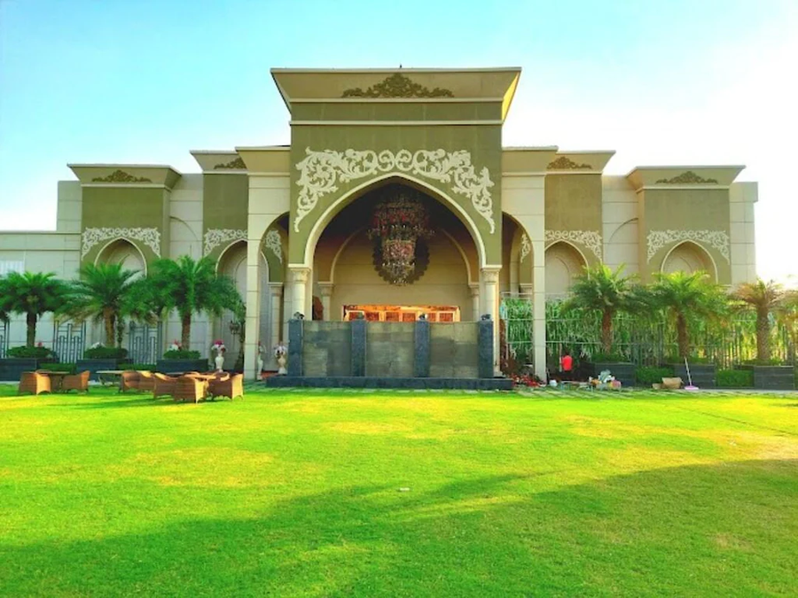 la flora resort