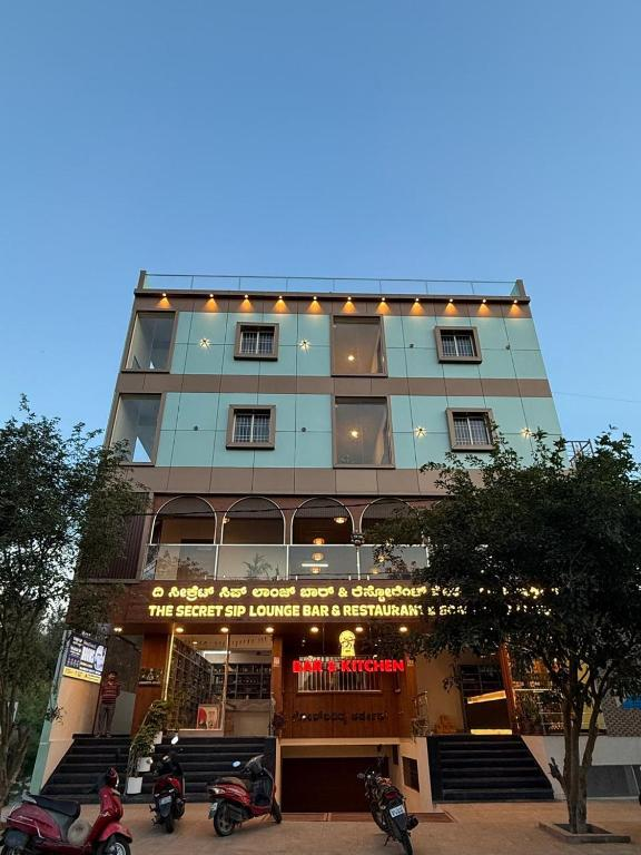 the secret sip lounge bar and restaurant