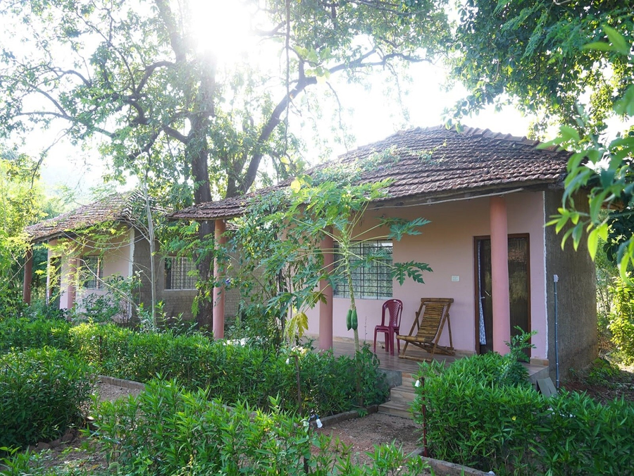 Tulip Garden And Resort,Vill Bada Chapru Khatia Dist Mandla, Mandla, Madhya Pradesh  481661,2 star