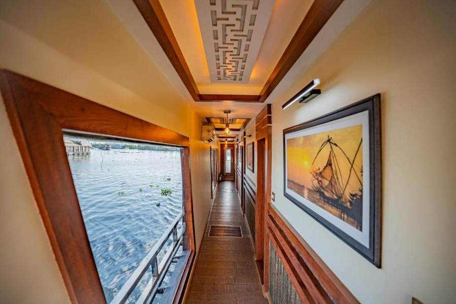 riverine kadavil houseboat