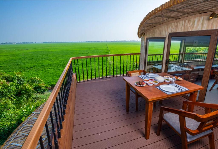 Riverine Kadavil Houseboat,Champakulam>>Alappuzha,3 star