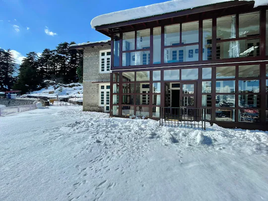 Deodar Manor Khajjiar,Khajjiar,3 star