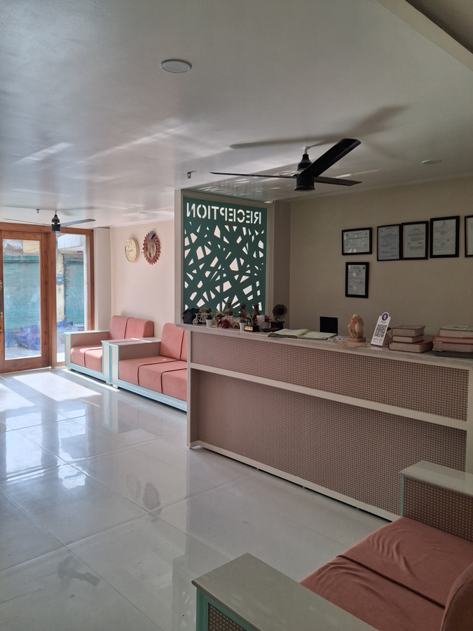 Hotel Pontika,,2 star