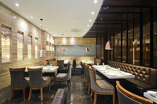 Hotel Golden Palace,,3 star