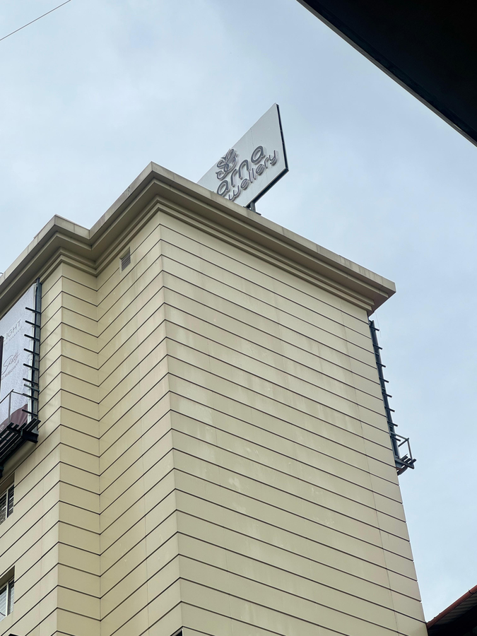 Hotel Swarna Residency,Ernakulam>>Eramalloor,3 star